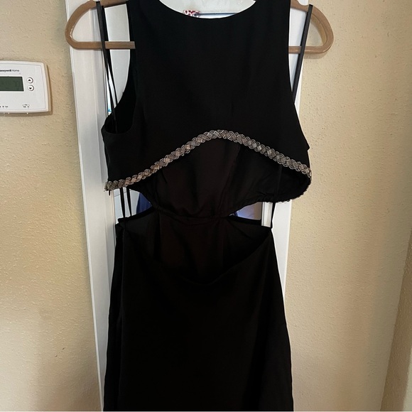 NBD dress - Picture 2 of 3